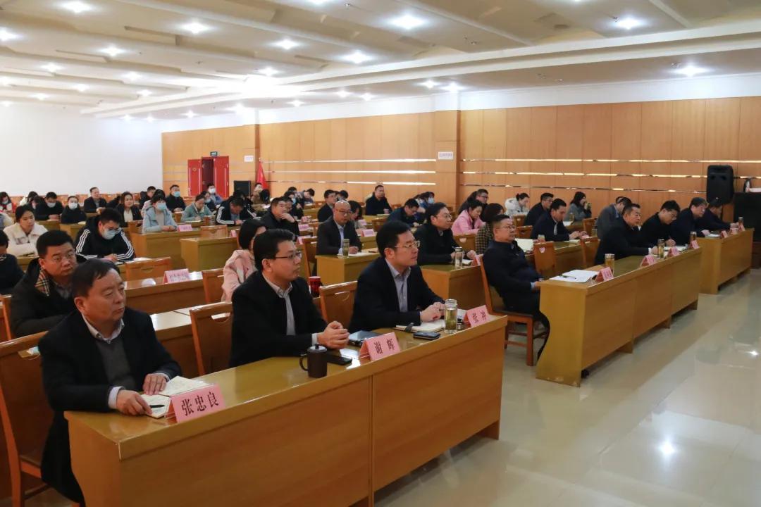 【基层法治】枣庄高新区举行法治政府建设专题讲座
